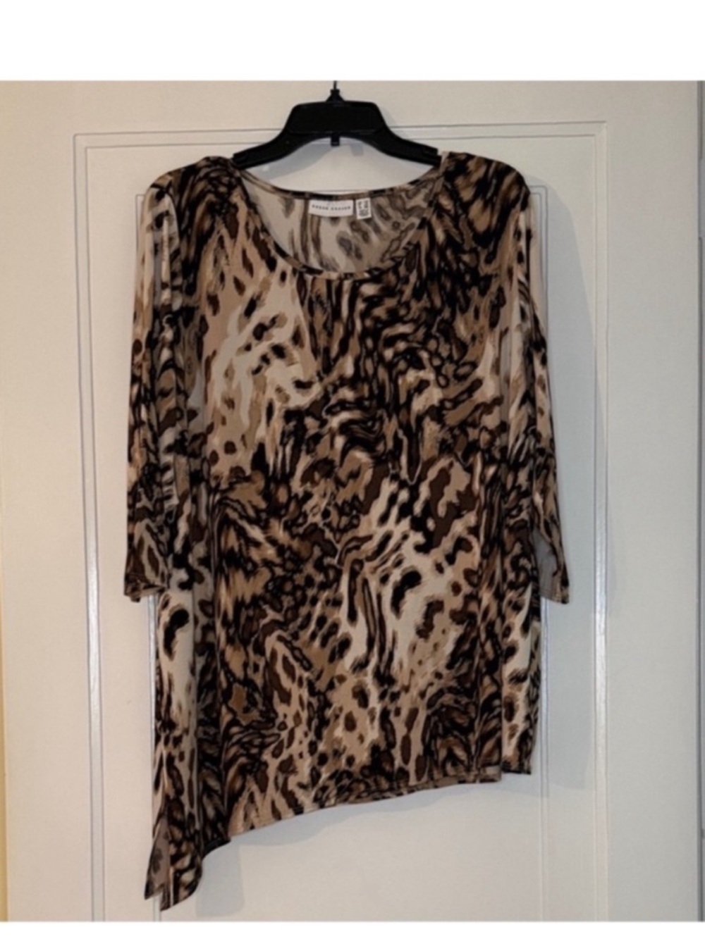 Susan Graver 1X Liquid Knit Animal Print Top | Asymmetrical Hem Plus Size Tunic